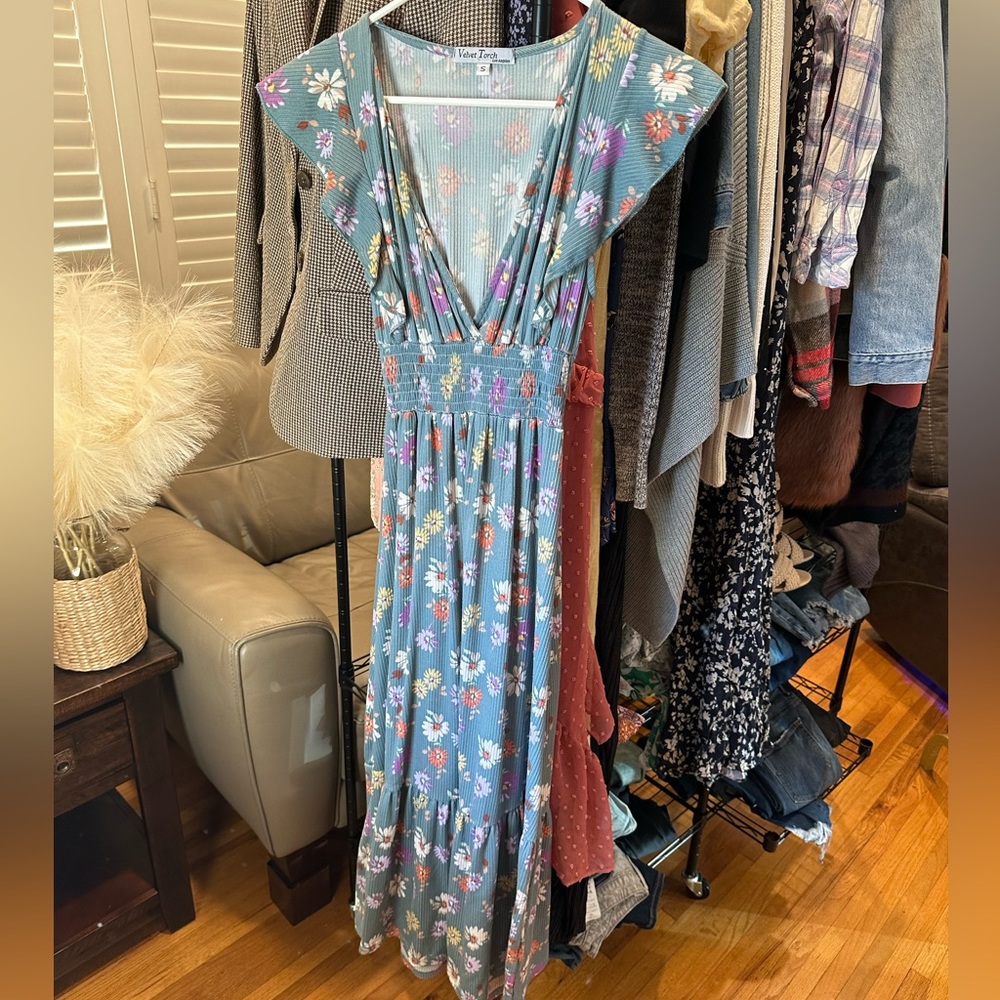 SMALL FLORAL DRESS